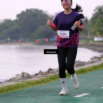 Runner Photo 8445687