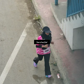 Runner Photo 8445695