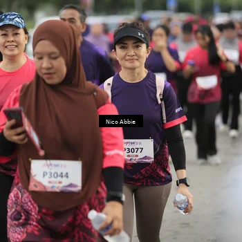 Runner Photo 8445704