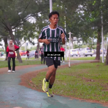 Runner Photo 8445814