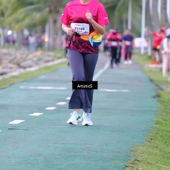Runner Photo 8445825