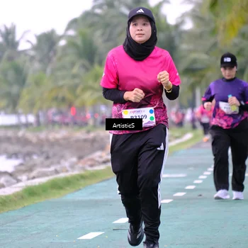 Runner Photo 8445845