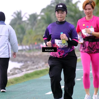 Runner Photo 8445878