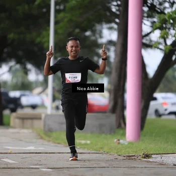 Runner Photo 8446321