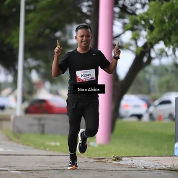 Runner Photo 8446361