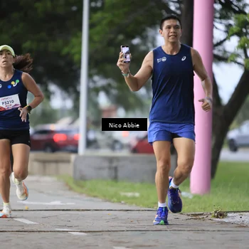 Runner Photo 8446406