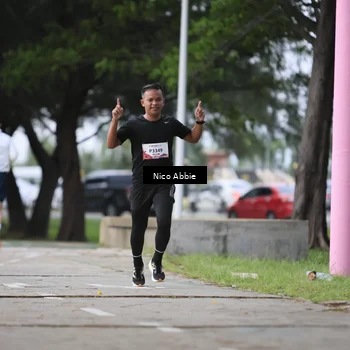 Runner Photo 8446418