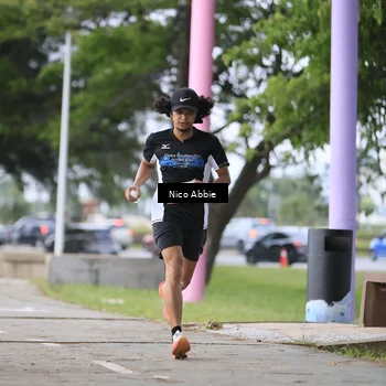 Runner Photo 8446432