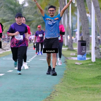 Runner Photo 8446498