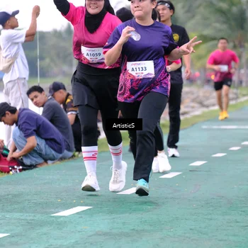 Runner Photo 8446513