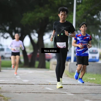 Runner Photo 8446534