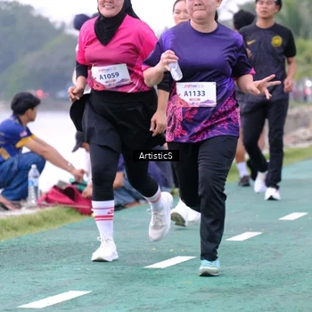 Runner Photo 8446576