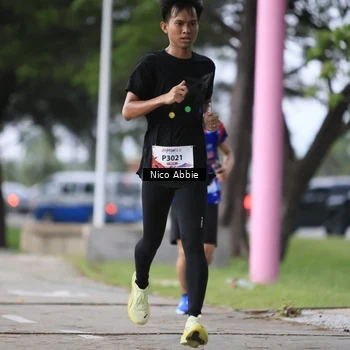 Runner Photo 8446624