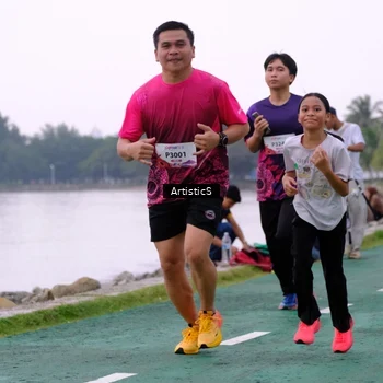 Runner Photo 8446647