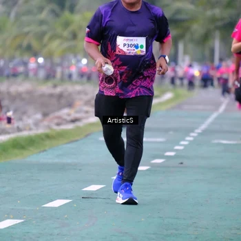 Runner Photo 8446651