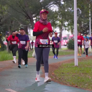 Runner Photo 8446658
