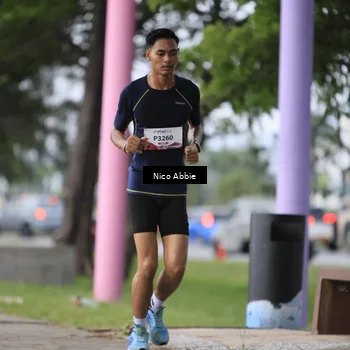 Runner Photo 8446672