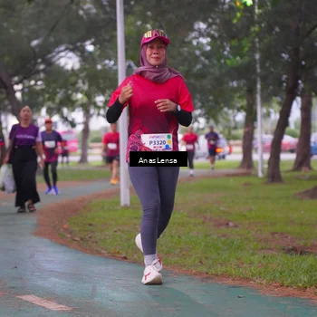 Runner Photo 8446693