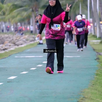 Runner Photo 8446712