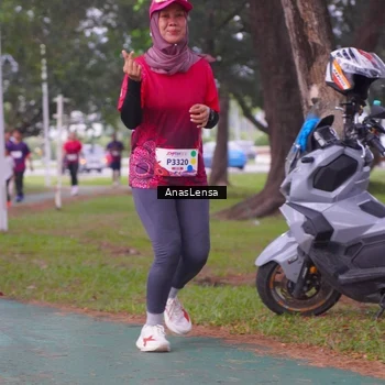 Runner Photo 8446714