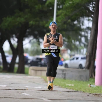 Runner Photo 8446734