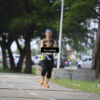 Runner Photo 8446738