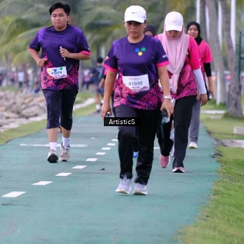 Runner Photo 8446758