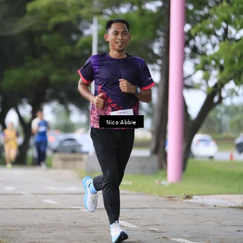 Runner Photo 8446759