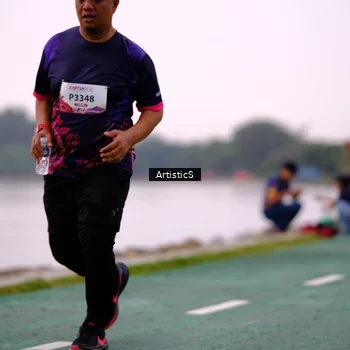 Runner Photo 8446798