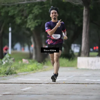 Runner Photo 8446834