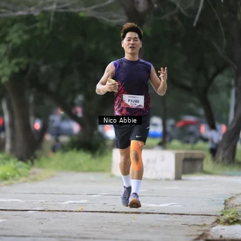 Runner Photo 8446849