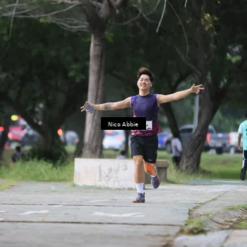 Runner Photo 8446864