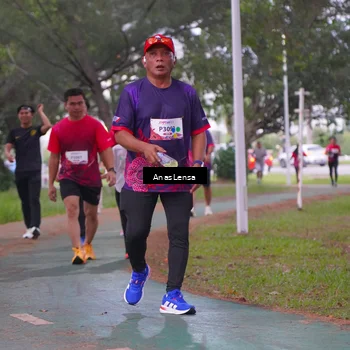 Runner Photo 8446878