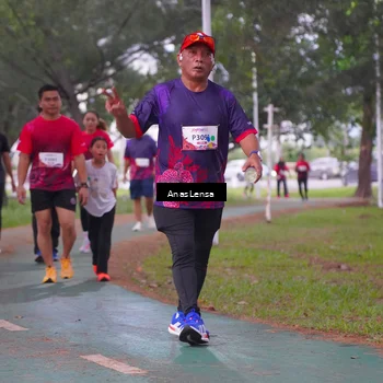 Runner Photo 8446891