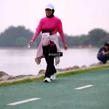 Runner Photo 8446893