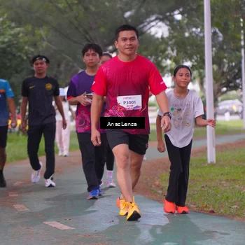 Runner Photo 8446912