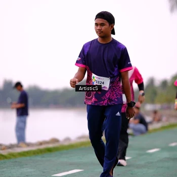 Runner Photo 8446915