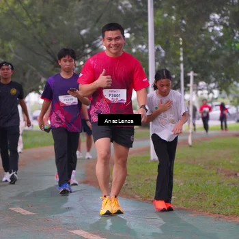 Runner Photo 8446933