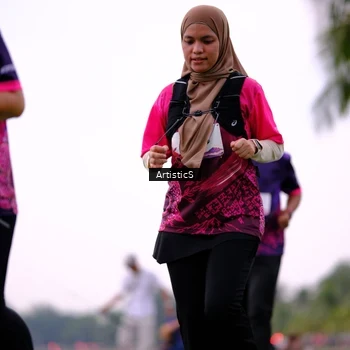 Runner Photo 8447010