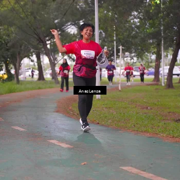 Runner Photo 8447015