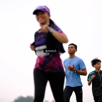 Runner Photo 8447020
