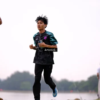 Runner Photo 8447025