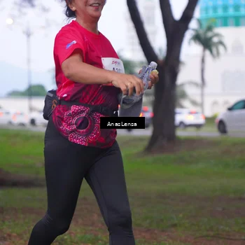 Runner Photo 8447039