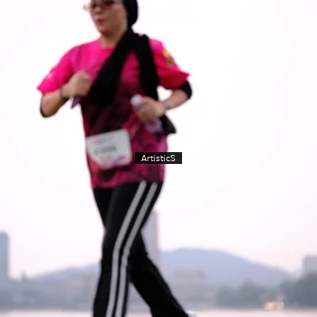 Runner Photo 8447059
