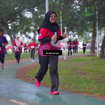 Runner Photo 8447062
