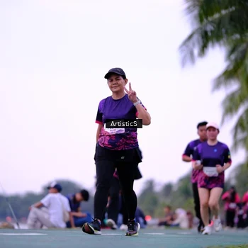 Runner Photo 8447064