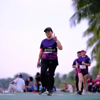 Runner Photo 8447068