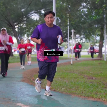 Runner Photo 8447078