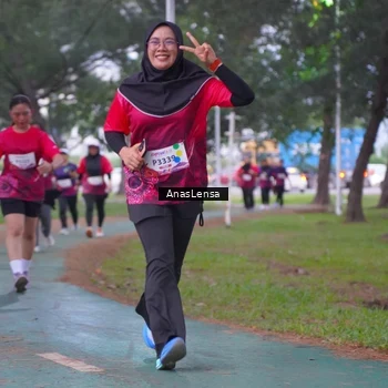 Runner Photo 8447178