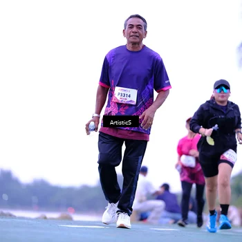 Runner Photo 8447201
